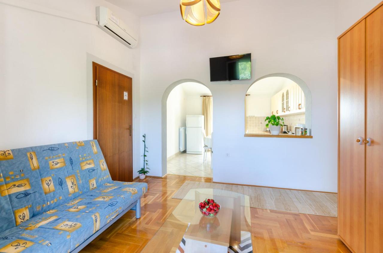 Apartmani Suncica Selce Buitenkant foto
