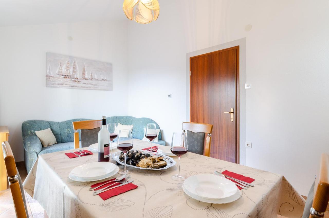Apartmani Suncica Selce Buitenkant foto