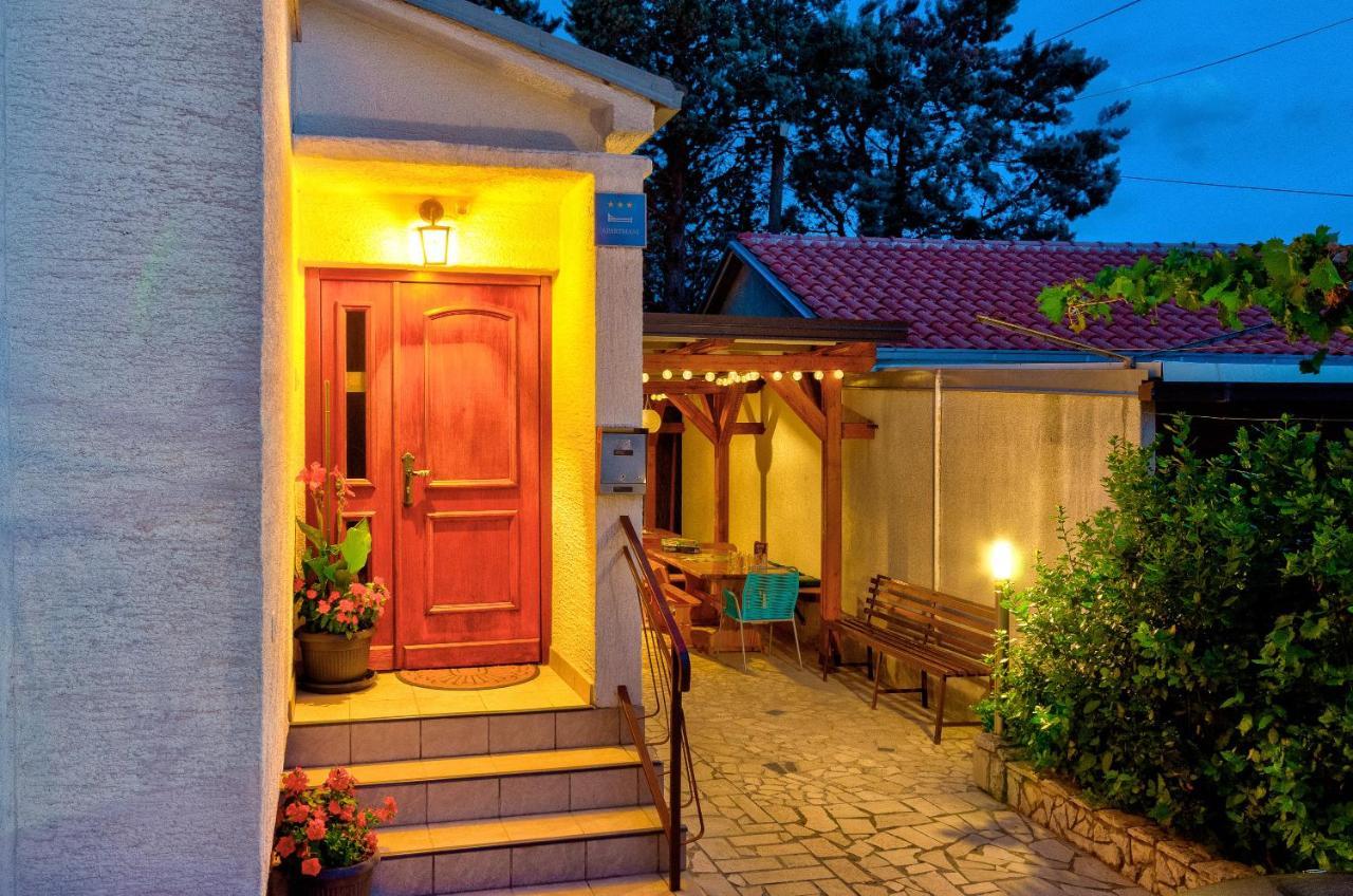 Apartmani Suncica Selce Buitenkant foto