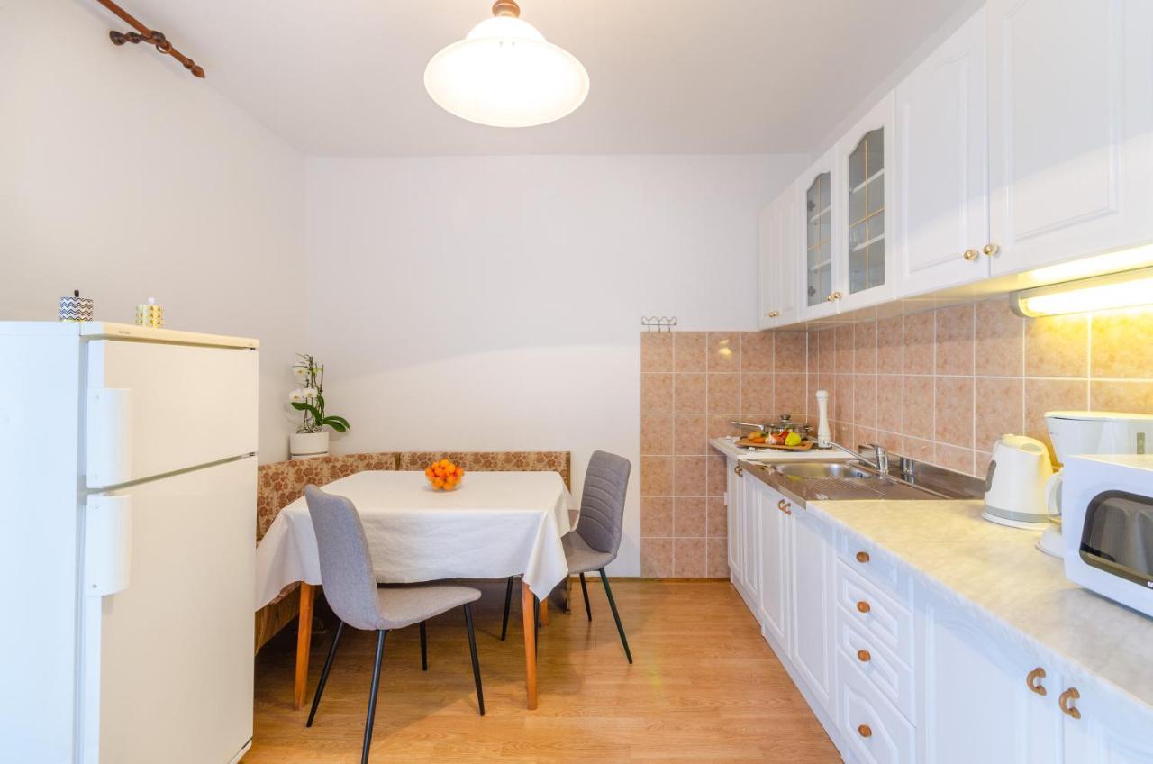 Apartmani Suncica Selce Buitenkant foto